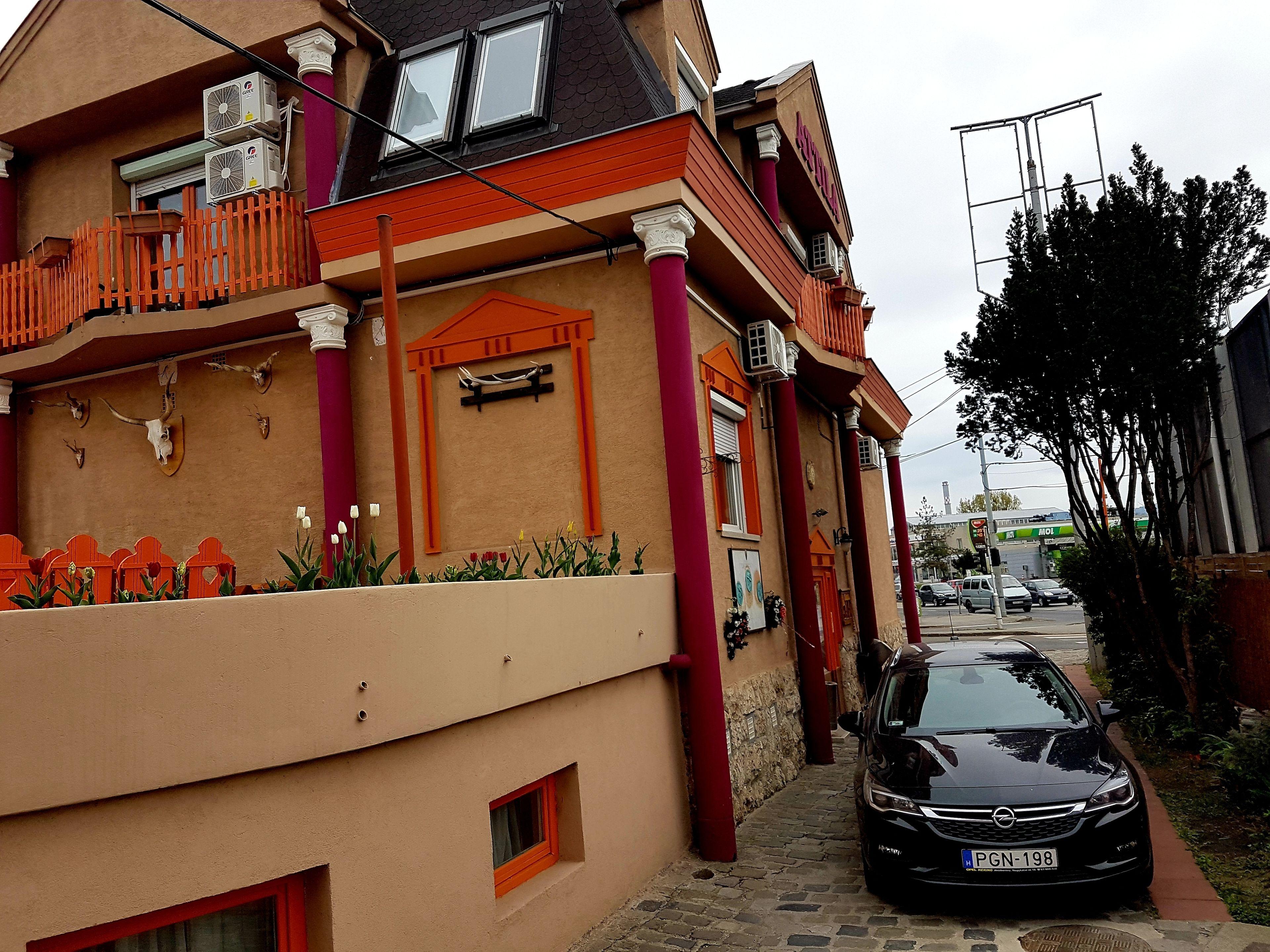 Attila Hotel Budapest, Budapest